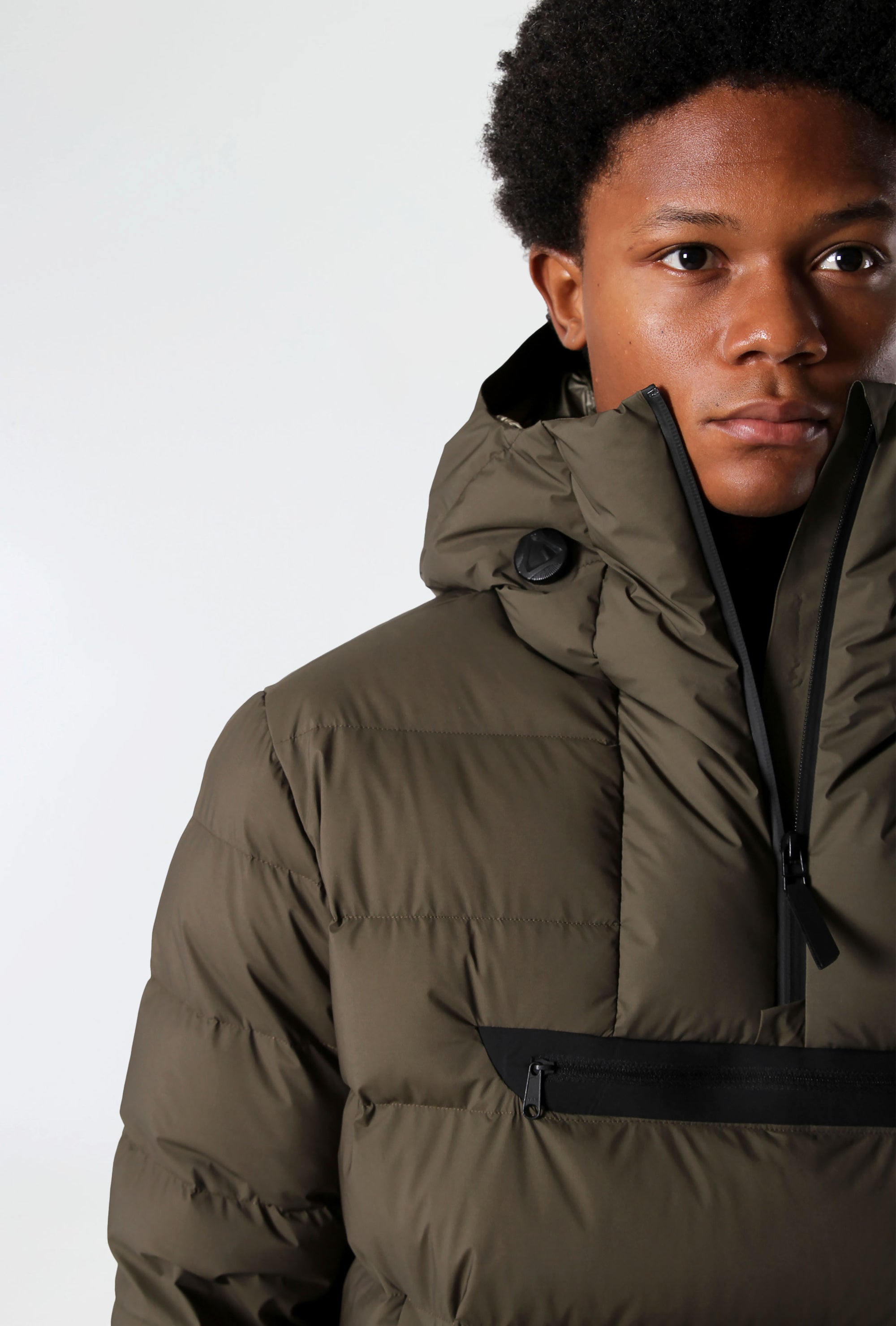 HALF ZIP VOYAGER DOWN JACKET