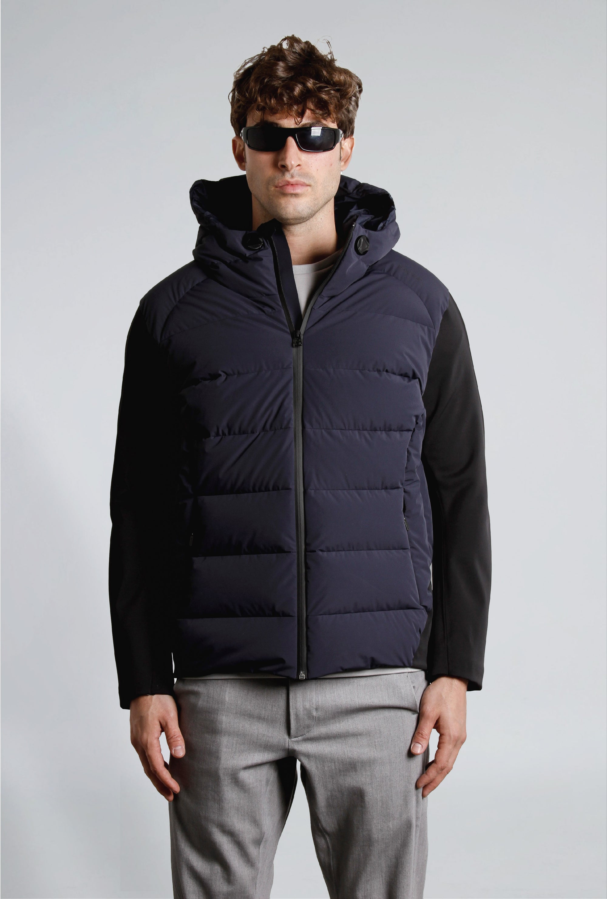 HYBRIT DOWN JACKET