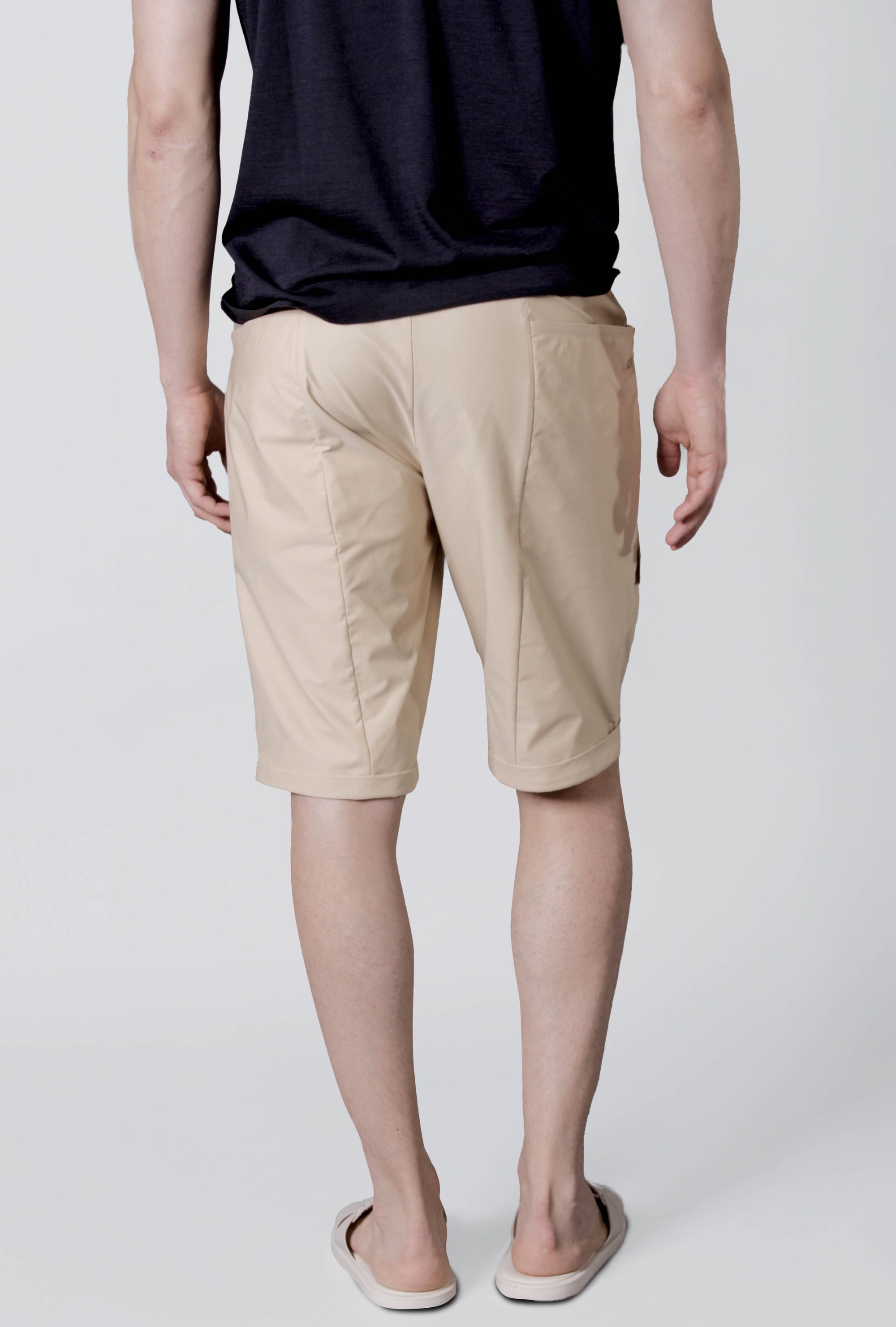 CAMPER SHORT